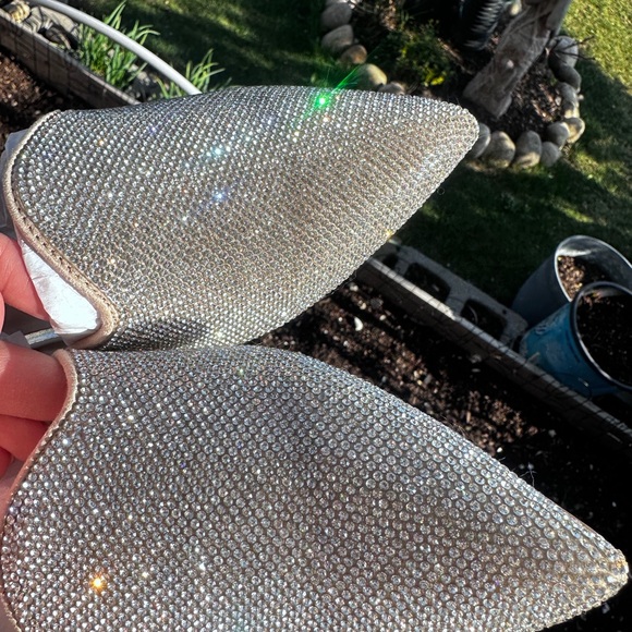 ❣️BN❣️ Call It Spring flats - Picture 3 of 3